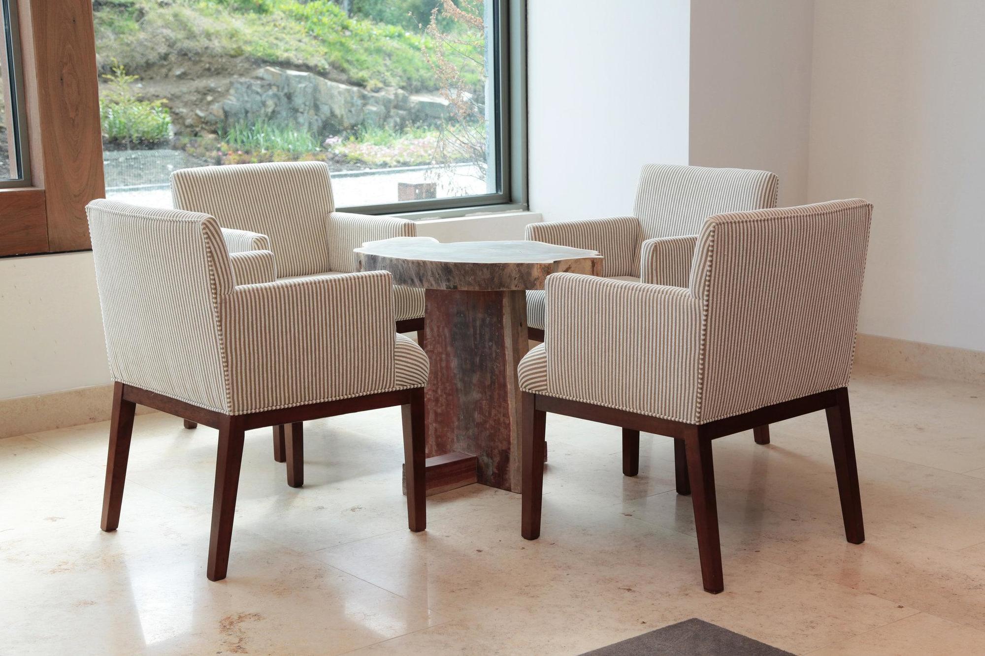 Arakur Ushuaia Resort & Spa Buitenkant foto Armchairs